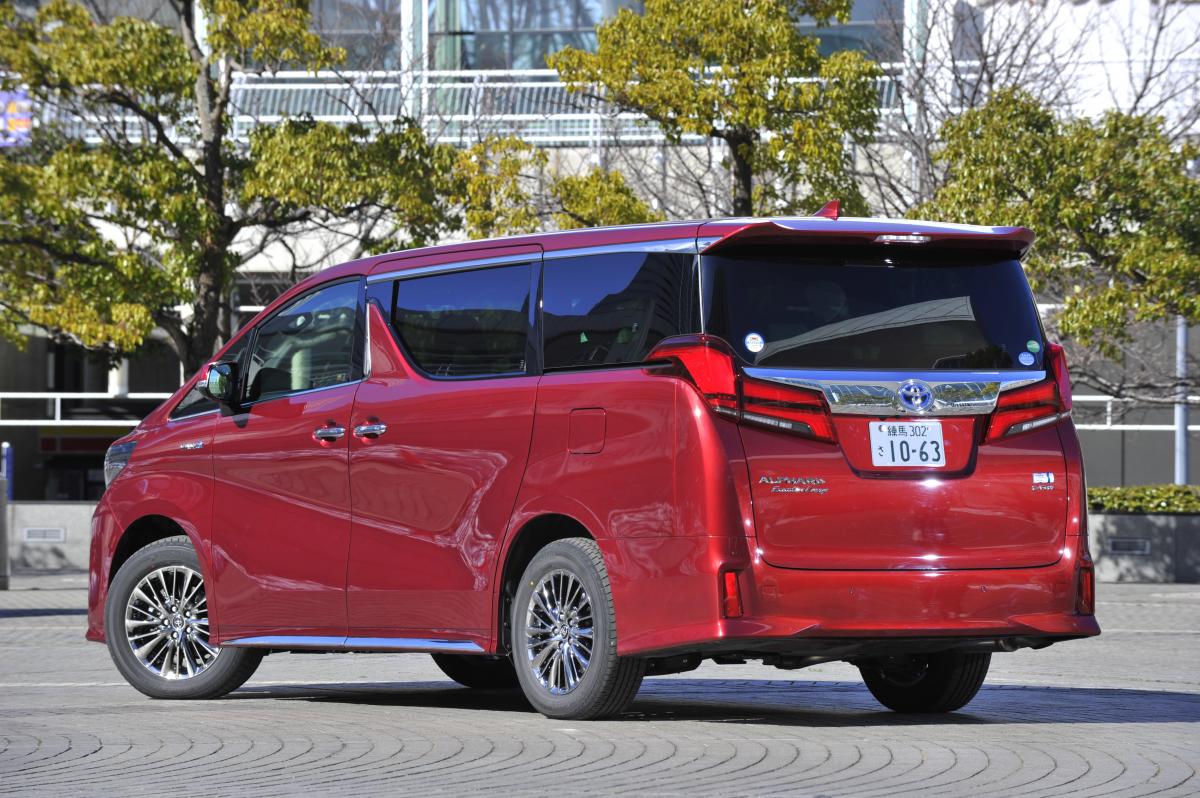 いまドヤ感の薄い ステルス高級車 がバカ売れ レクサスよりもハリアーの オプションてんこ盛り が求められる理由 写真9 Goo 自動車