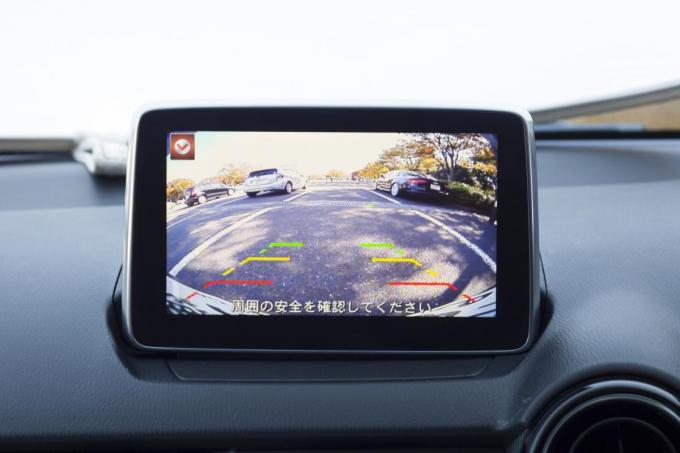 画像ギャラリー 宝の持ち腐れ な人多数 バックモニターにある ガイド線 は使わないと損だった 画像7 自動車情報 ニュース Web Cartop