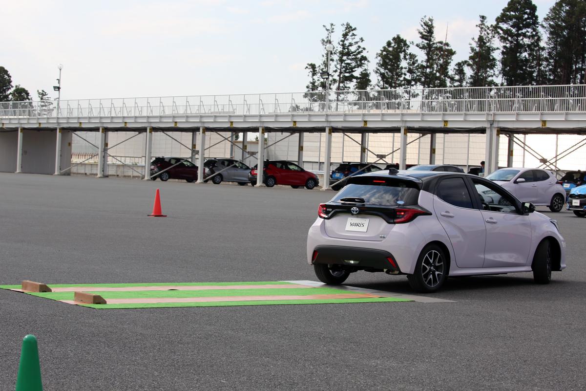 ヤリスの駐車イメージ