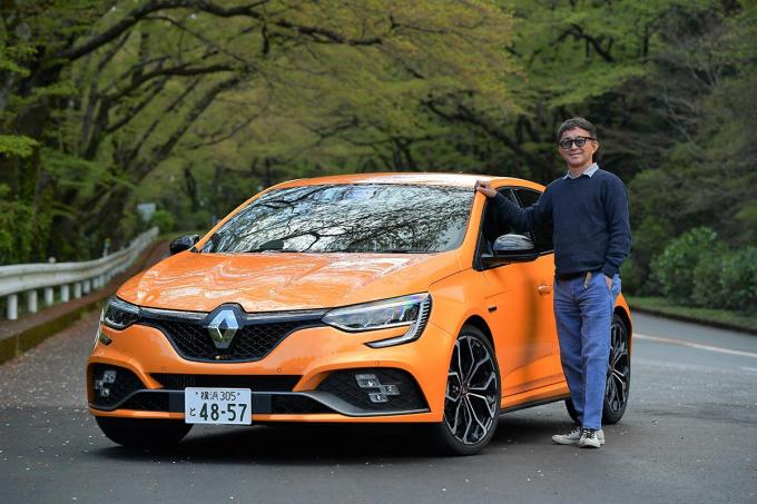 画像ギャラリー ついに300馬力 暴力的パワーを手に入れた新型メガーヌr S が圧倒的武闘派だった 画像16 自動車情報 ニュース Web Cartop 画像ギャラリー ついに300馬力 暴力的パワーを手に入れた新型メガーヌr S が圧倒的武闘派だった 画像16 自動車情報 ニュース Web Cartop