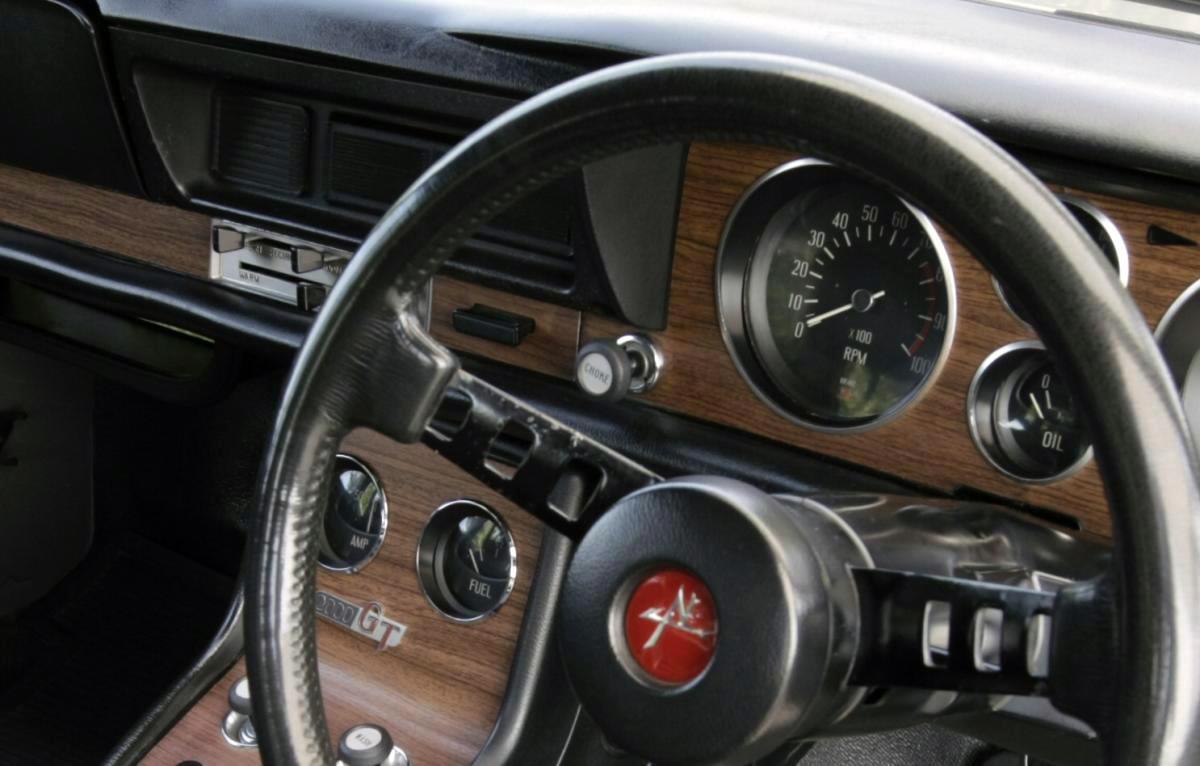 気むずかしい エンジン始動すら大変 旧車乗りだけが味わえる それでも愛すべき キャブレターの魅力６つ 自動車情報 ニュース Web Cartop 2ページ目