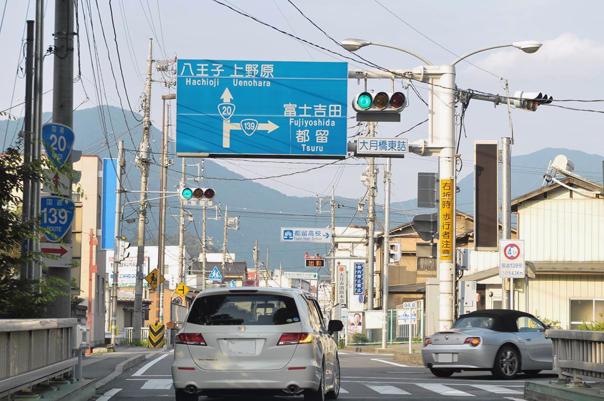 後続車をイラつかせる原因 重要 で 難しい 右左折時 ウインカー のタイミングとは 自動車情報 ニュース Web Cartop