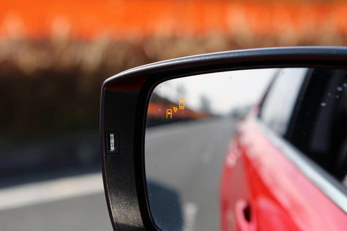 感謝されなくてもいい 超上級ドライバー がコッソリやっている 気遣い運転 ５つ 自動車情報 ニュース Web Cartop 2ページ目