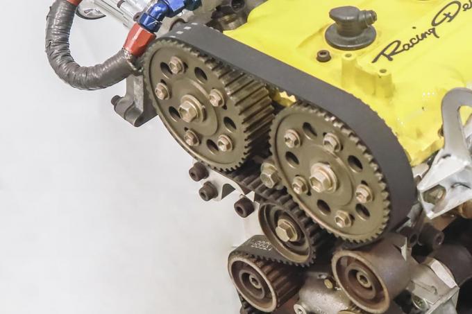 切れた瞬間に走行不能 タイミングベルトが切れると何が起こる 自動車情報 ニュース Web Cartop 切れた瞬間に走行不能 タイミングベルトが切れると何が起こる 自動車情報 ニュース Web Cartop