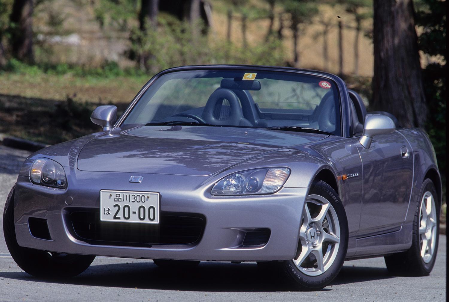 ホンダS2000前期型のエクステリア