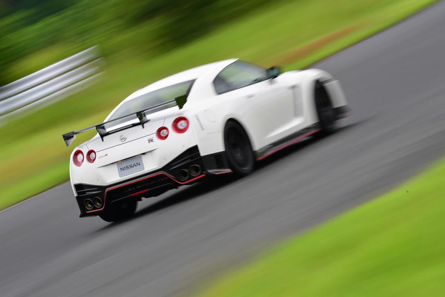 バカ丁寧な おもてなし が本当に重要か レーシングドライバーが感動したディーラーの 神対応 とは 自動車情報 ニュース Web Cartop