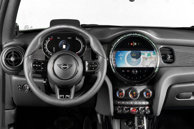 画像ギャラリー 愛車のシートに座るだけで 至福 の時 感動すら覚える インテリア をもつ輸入車５選 画像7 自動車情報 ニュース Web Cartop