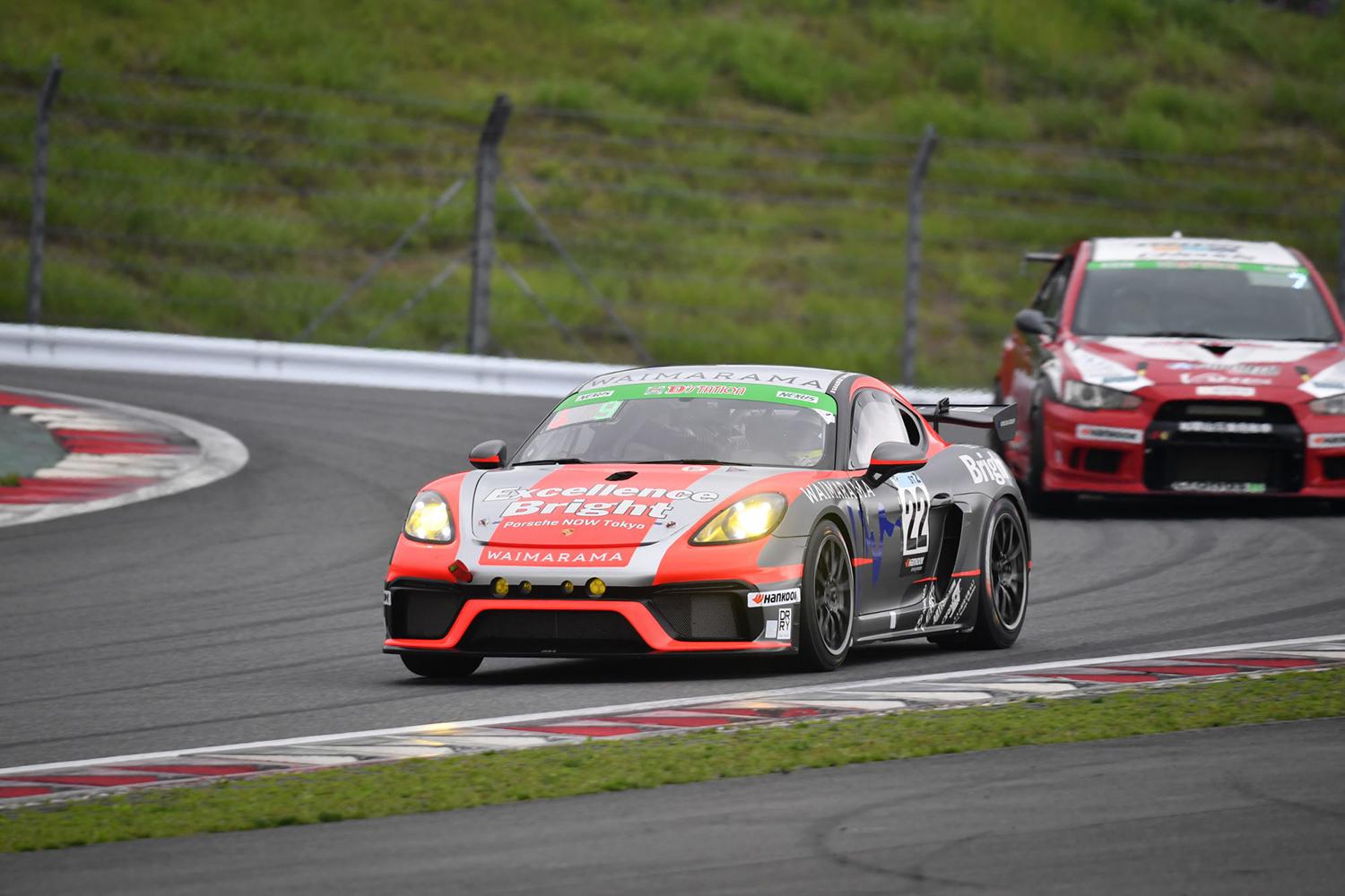 激速レース車と市販車ベース車が混在 超一流ドライバーからアマチュアまで参戦する ｓ耐 が面白すぎると評判だった 写真17 Goo 自動車