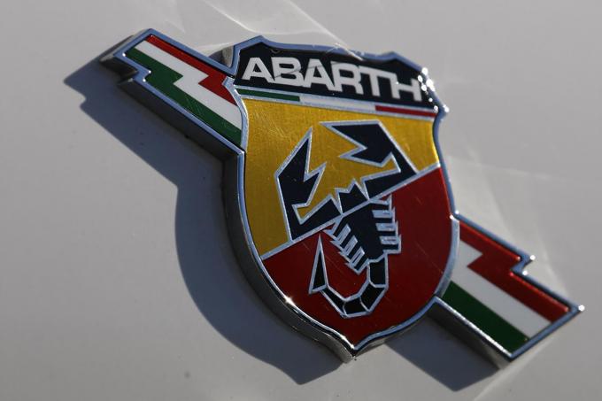 画像ギャラリー バカッ速 市販車 ならお任せ 英 仏 伊メーカーを支える 特殊部隊 の圧倒的な実力 画像24 自動車情報 ニュース Web Cartop