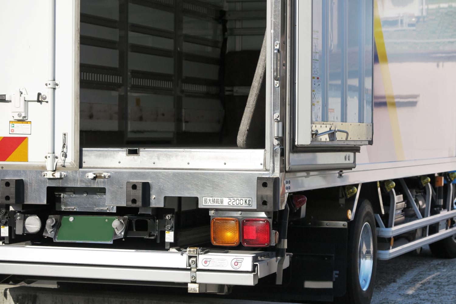 コロナ禍で大活躍の冷凍 冷蔵車 エンジン停止時の 荷室の中 はどうなっている 自動車情報 ニュース Web Cartop コロナ禍で大活躍の冷凍 冷蔵車 エンジン停止時の 荷室の中 はどうなっている 自動車情報 ニュース Web Cartop