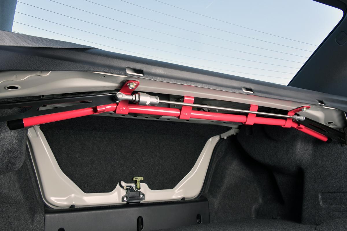 新型gr86は先代比で50 向上 クルマの剛性は高いほどいいが 後付けパーツ での剛性向上は マイナス面 もアリ 自動車情報 ニュース Web Cartop