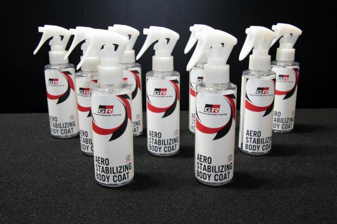 画像ギャラリー 科学的 オカルト メーカーが本気で採用するモノもある 不思議チューン グッズたち 画像4 自動車情報 ニュース Web Cartop