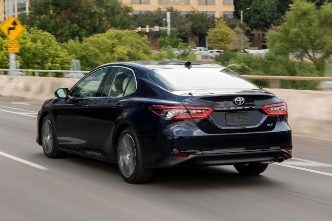 Suv全盛のいまでも北米で生き残る日本のセダン フォードは撤退するも 売れる トヨタ ホンダの戦略 自動車情報 ニュース Web Cartop