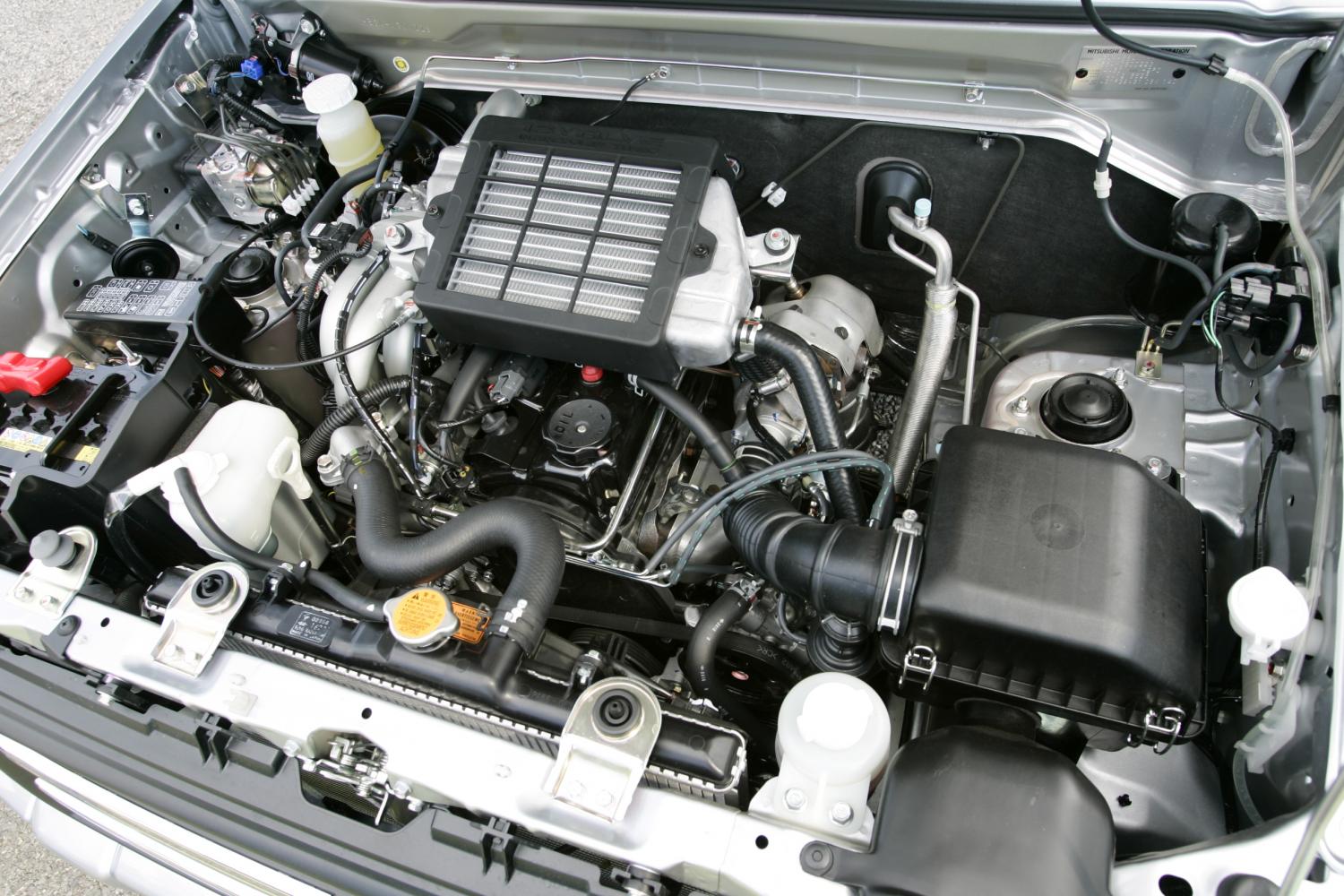 ここまでやるか とレーシングドライバーが唖然 昭和 平成に登場した 本物すぎる 軽自動車とは 自動車情報 ニュース Web Cartop 2ページ目