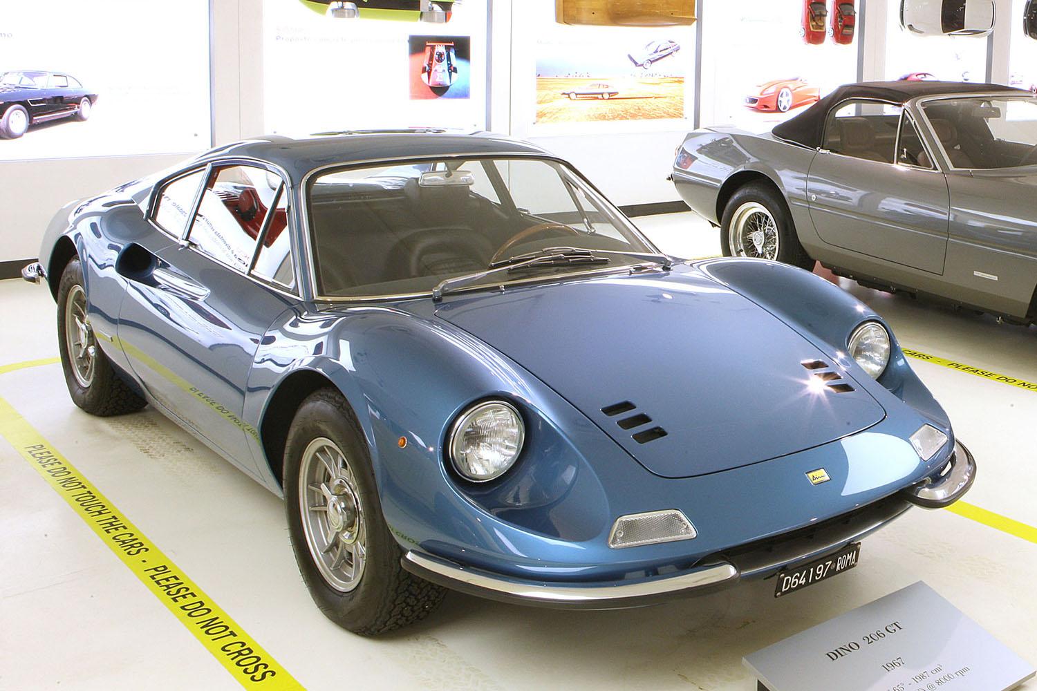 フェラーリの車名の 数字と英字 は時代と共に 意味が変わる これを知れば ガチ勢 確定 黎明期 70年代編 自動車情報 ニュース Web Cartop 3ページ目 フェラーリの車名の 数字と英字 は時代と共に 意味が変わる これを知れば ガチ勢 確定 黎明期 70年代編 自動車情報 ニュース Web Cartop 3ページ目