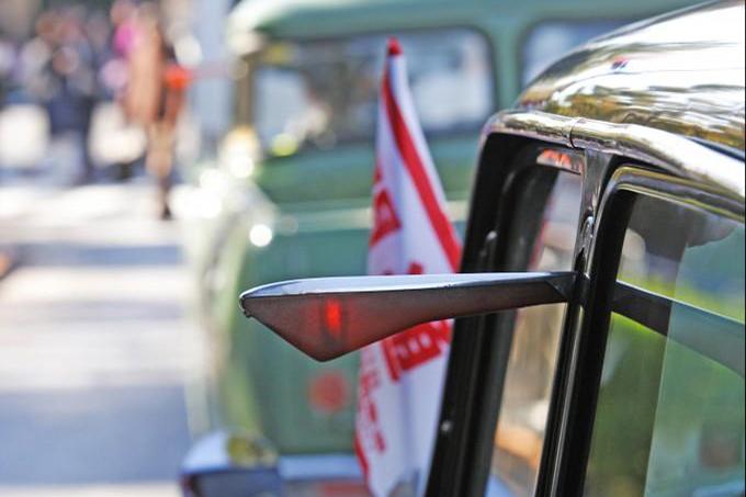 アポロウィンカー（矢羽根式方向指示器） アポロ商会矢羽式ウインカー