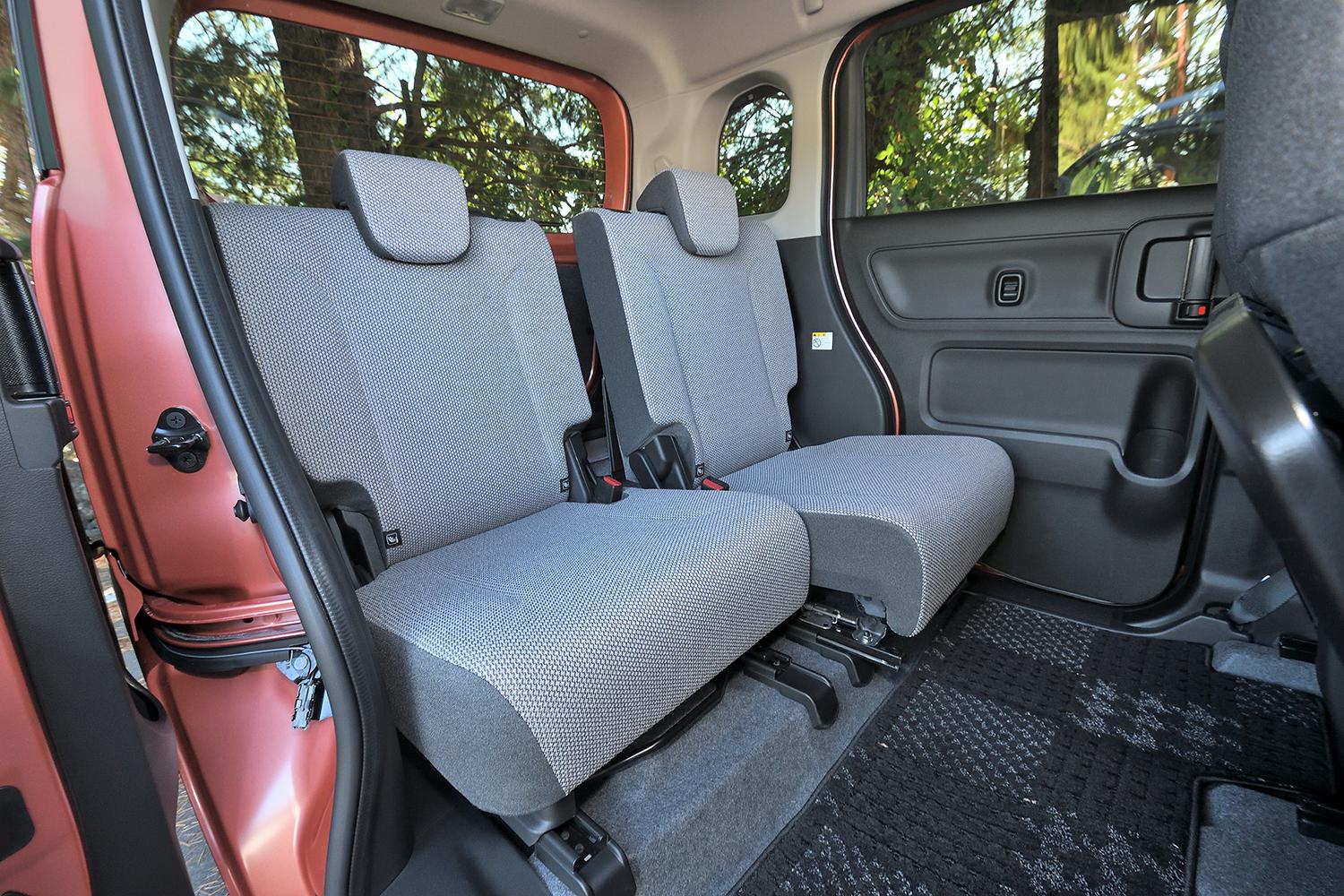 この ちょうど良さ が欲しかった ワゴンrとスペーシアの いいとこどり スライドドア車 ワゴンrスマイル 登場 写真2 Goo 自動車