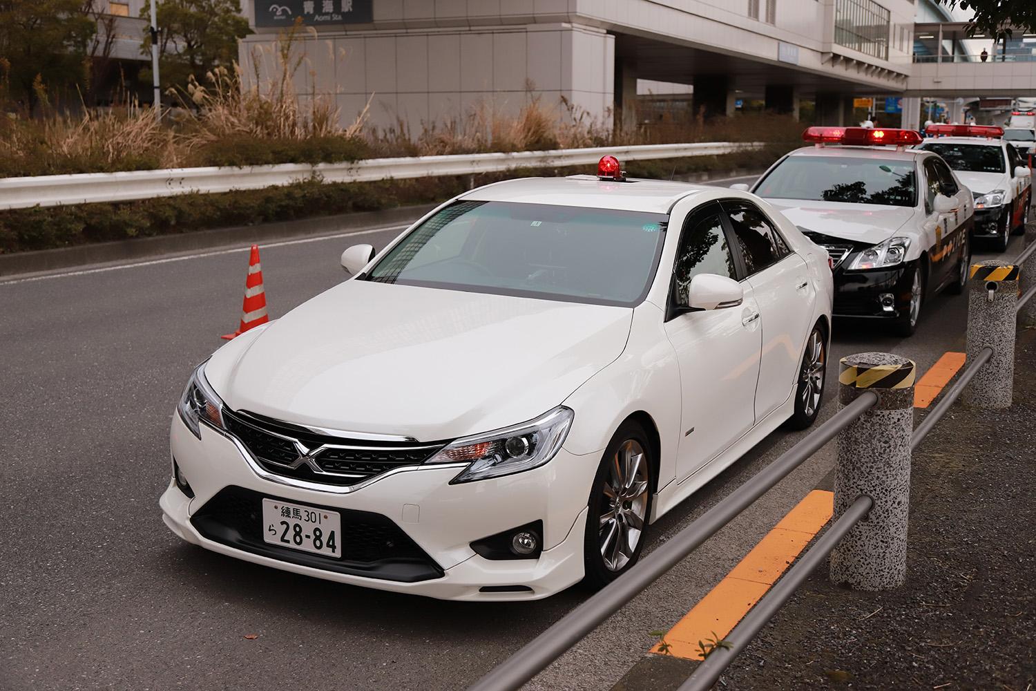 覆面パトカーの正式名称とは