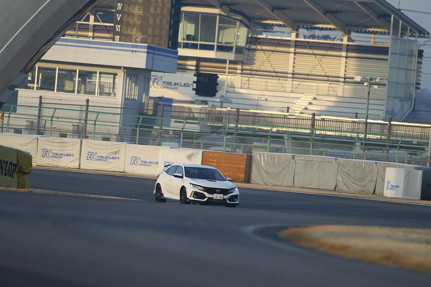 関東アマチュアの鍛錬場 市販車テストの聖地 筑波サーキットの攻略法をレーシングドライバーが指南する 写真6 Goo 自動車