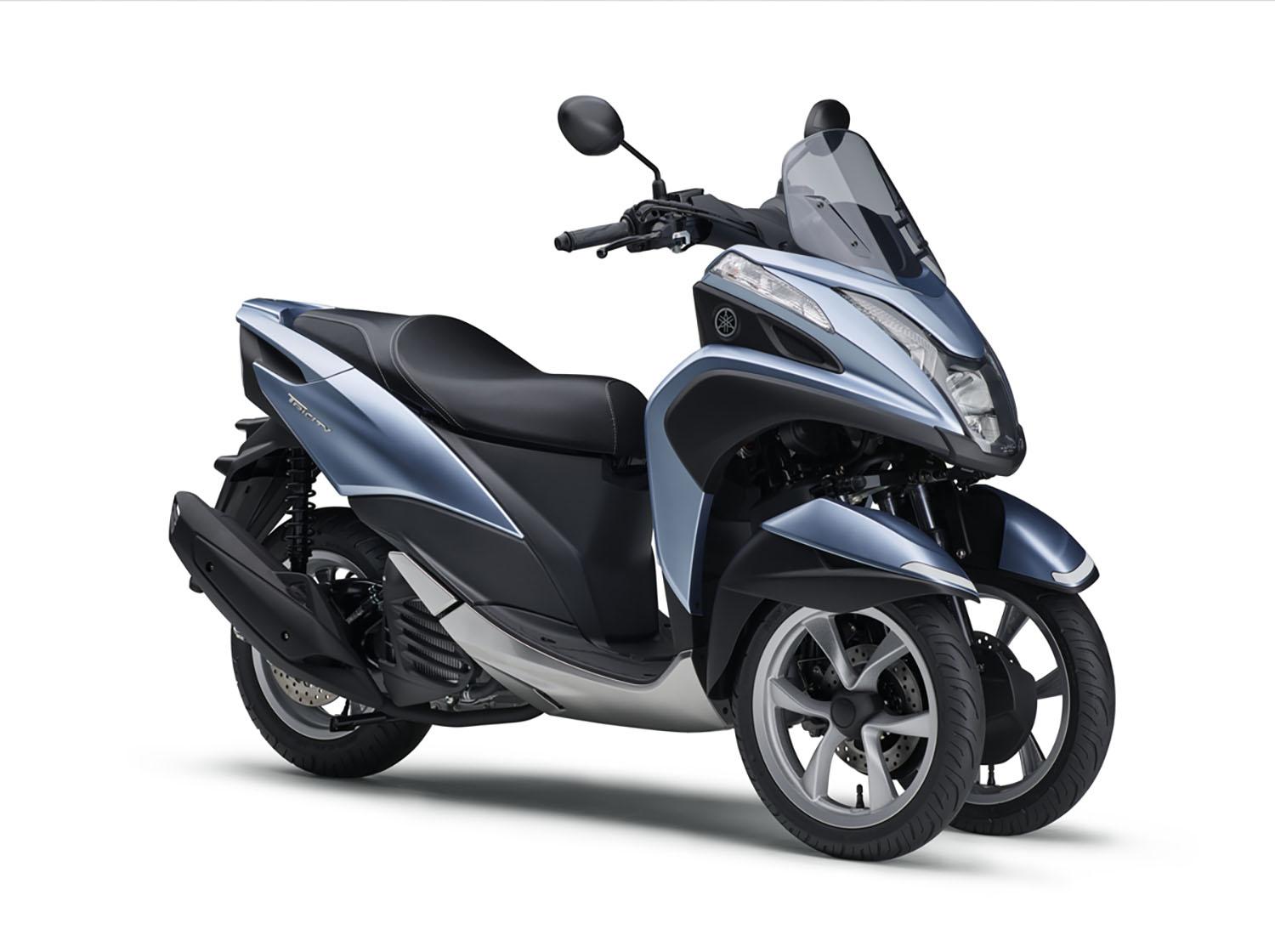 バイクのように剥き出しだけどヘルメット不要 ３輪バイクと違う３輪車 トライク とは何もの 自動車情報 ニュース Web Cartop 2ページ目