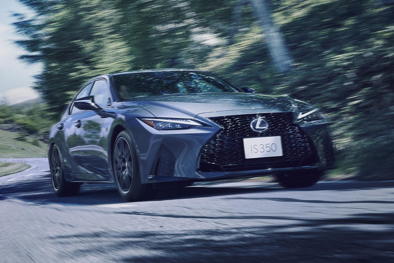 レクサスIS F SPORTに黒をテーマにした２台の特別仕様車を設定！