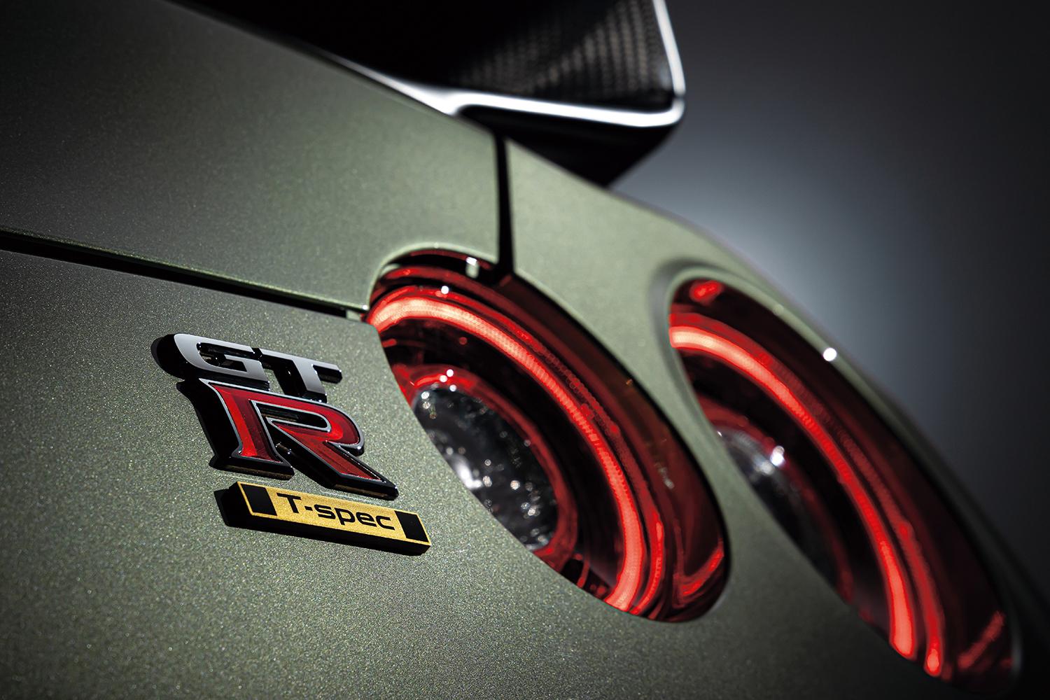 日産GT-R 2022モデル T-specのエンブレム 〜 画像31