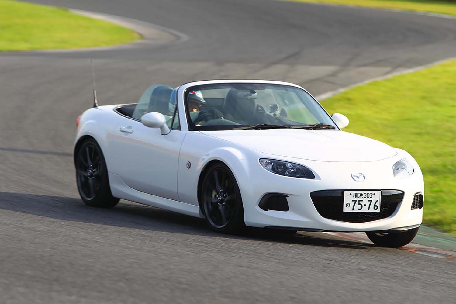 201206_webcartop_roadster_020