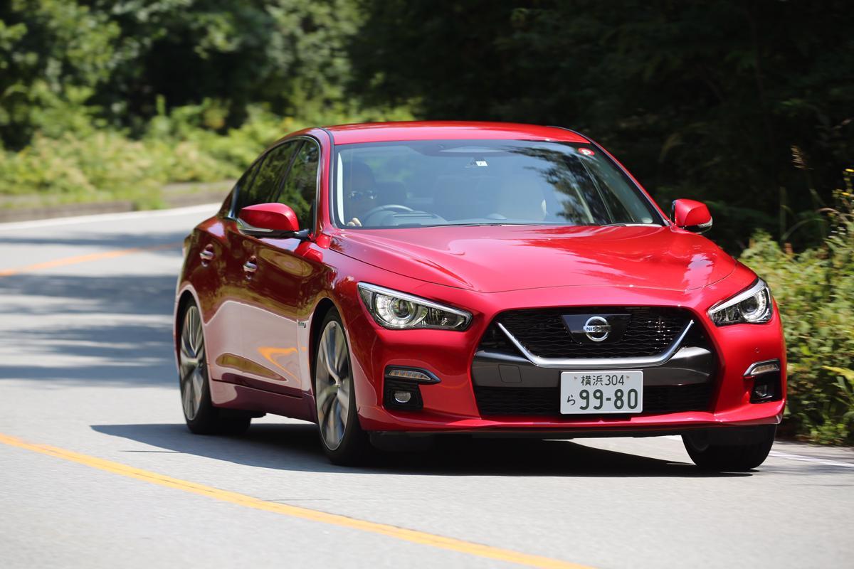 日産スカイライン（現行型）の走り