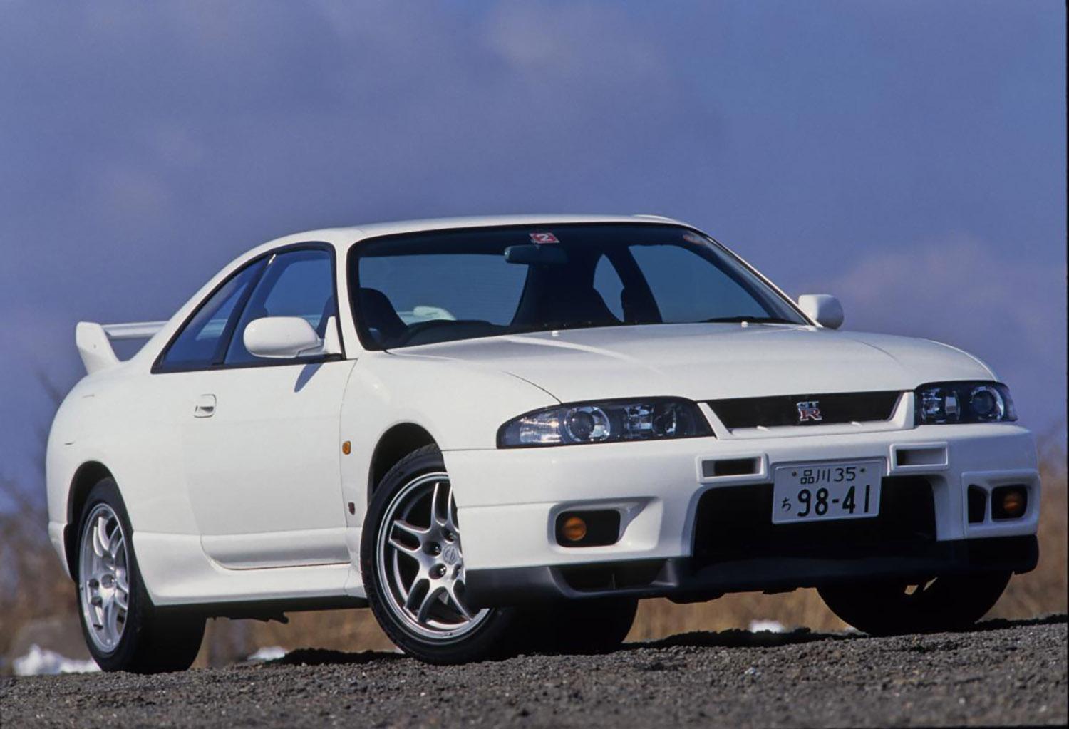 R33GT-R全体 〜 画像1