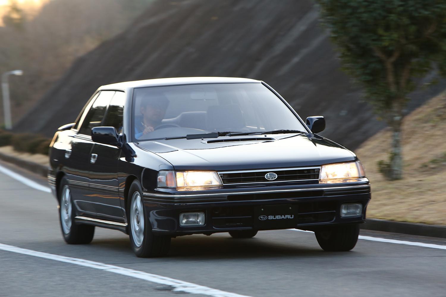 悪路系4wd車は ２or４駆を切り替えるパートタイム スポーツ 実用車は 常時4wdのフルタイム ２種が存在する理由とは 写真29 Goo 自動車
