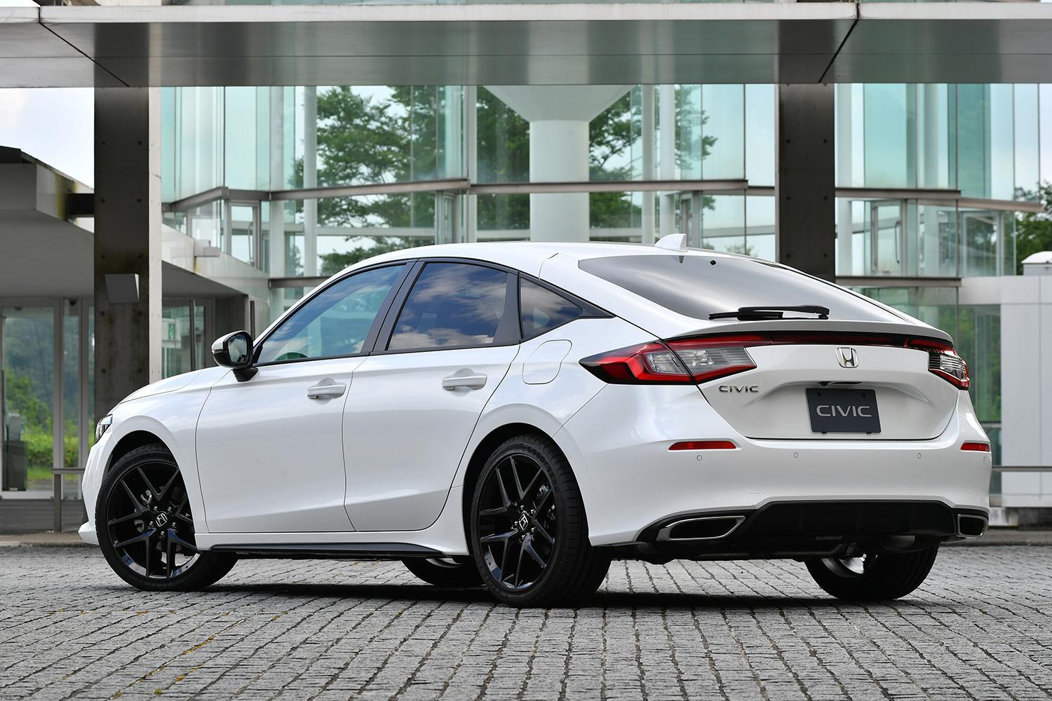 乗るより 眺めていたい欲 が抑えきれない もはや 罪レベル の 美しい横姿 をもつ現行車５選 写真3 Goo 自動車