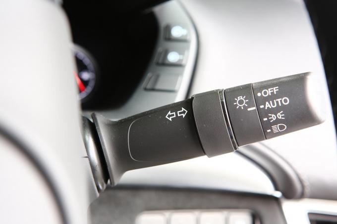 画像ギャラリー 無音 でも どんな音 でも法的には問題なし それでもウインカーから カチカチ音 がするワケ 画像8 自動車情報 ニュース Web Cartop