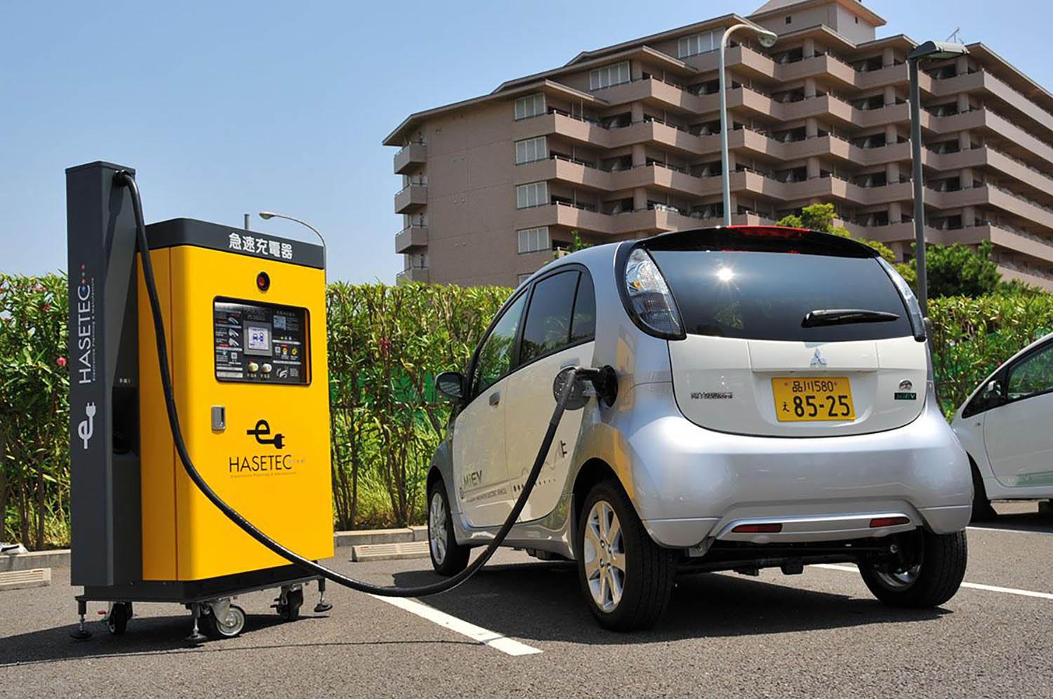 201222_webcartop_evcharge_005