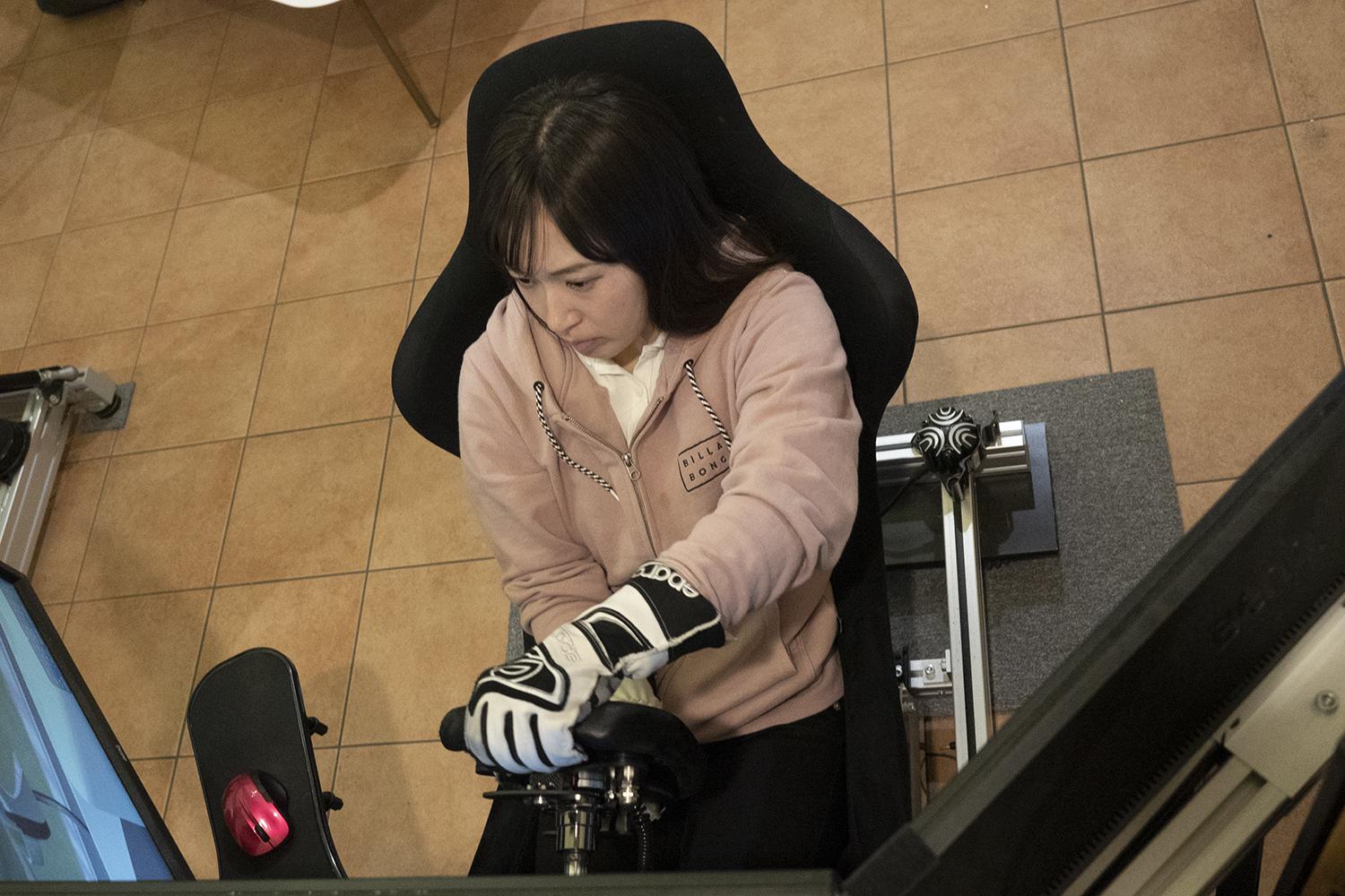 女子レーサー猪爪杏奈がTCRジャパンにシビックで出場！