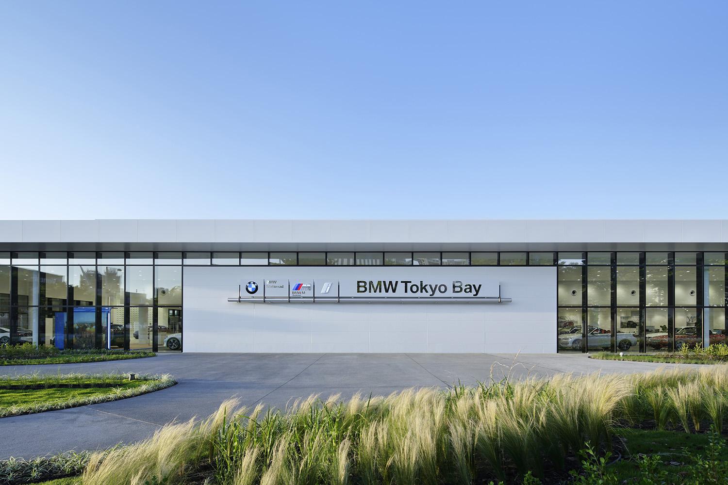 BMW GROUP Tokyo Bayの外観