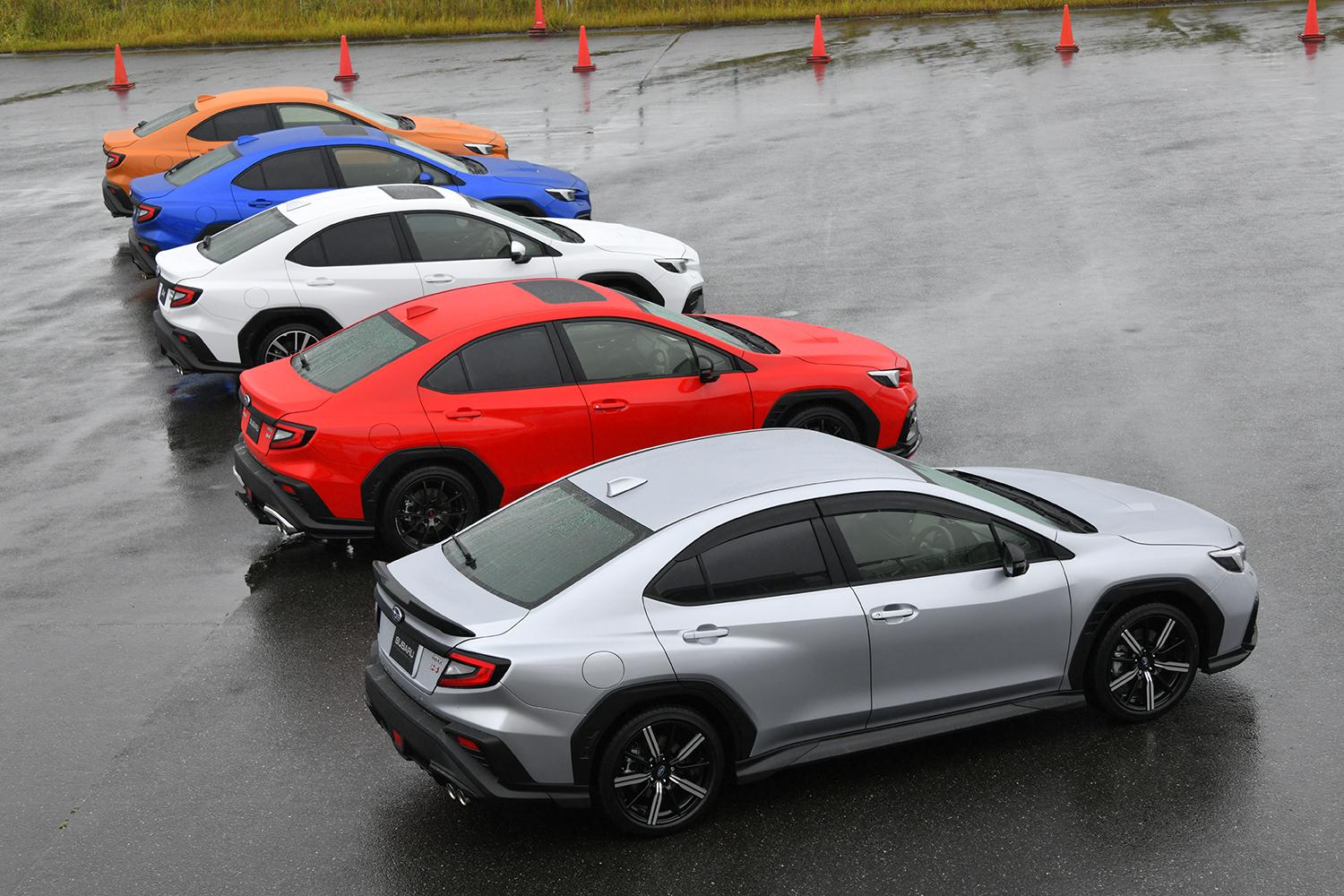試乗 新型wrx S4とレヴォーグ Sti Sport Rをサーキットで全開 ときに 羊 ときに 狼 の両面を楽しめる 写真23 Goo 自動車