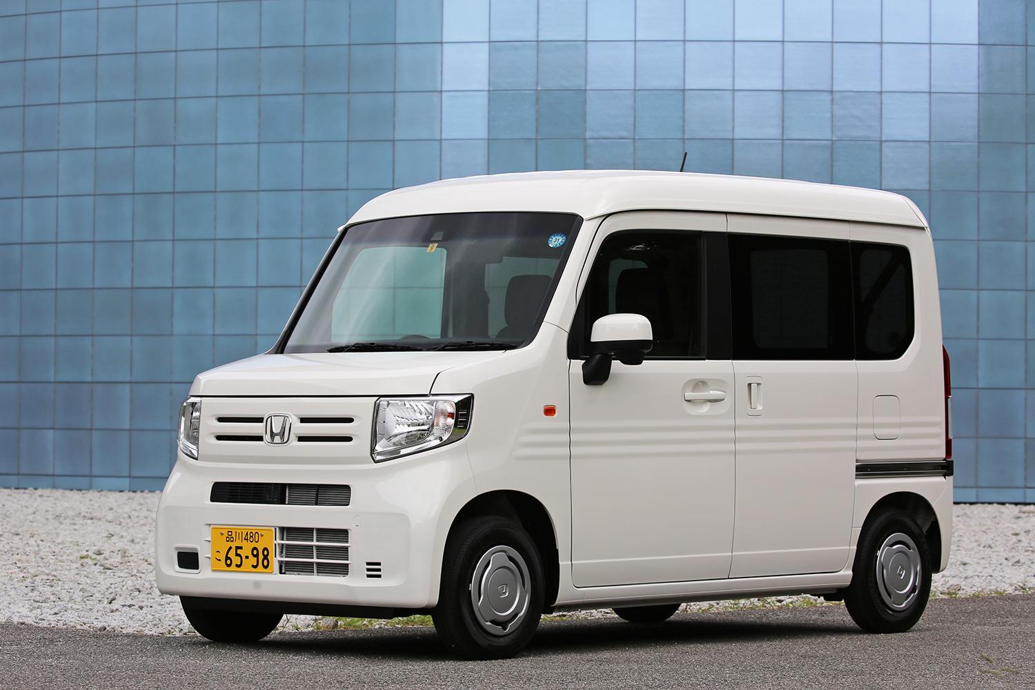 N-VANのフロントスタイリング