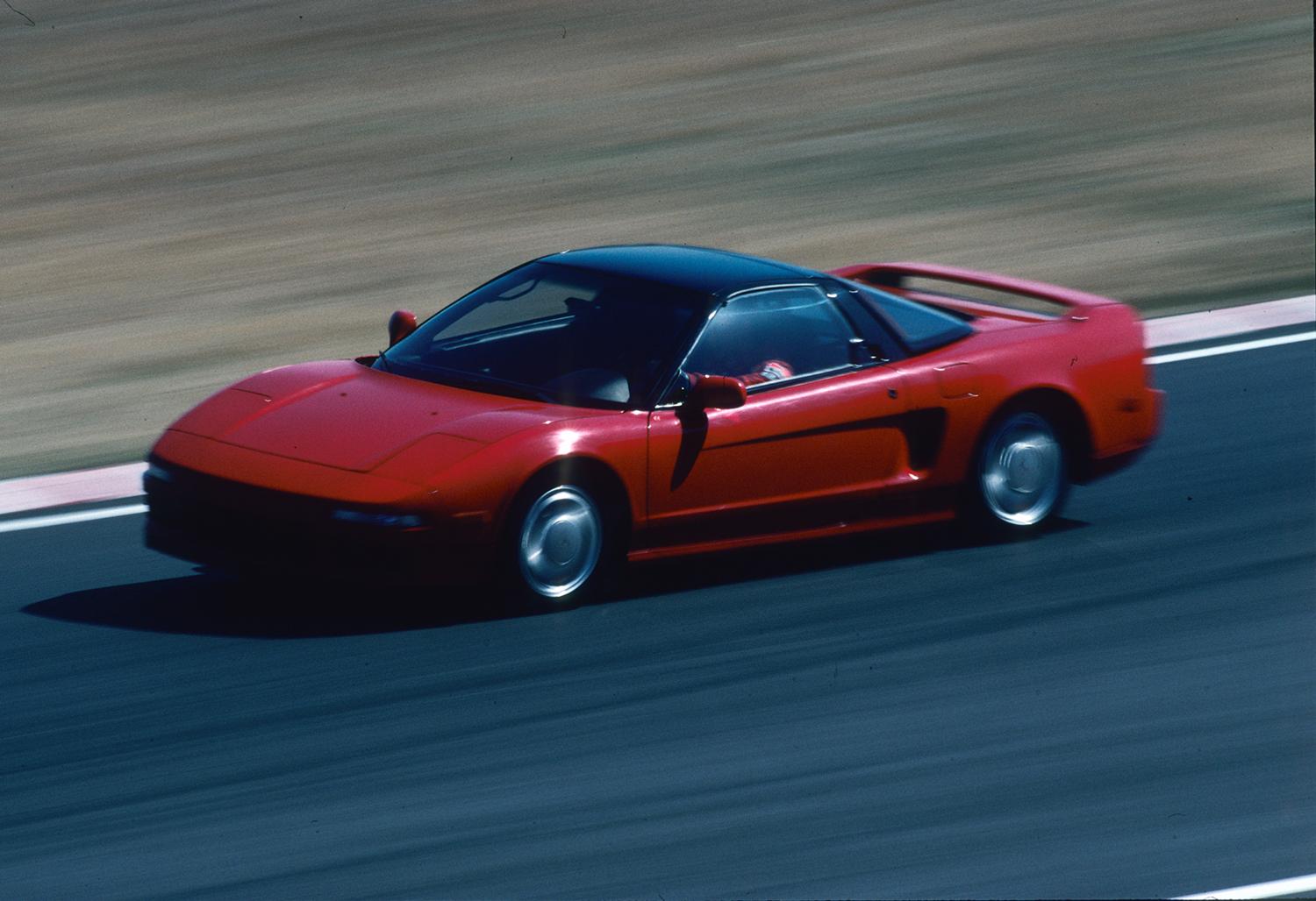 NSX_211229_037