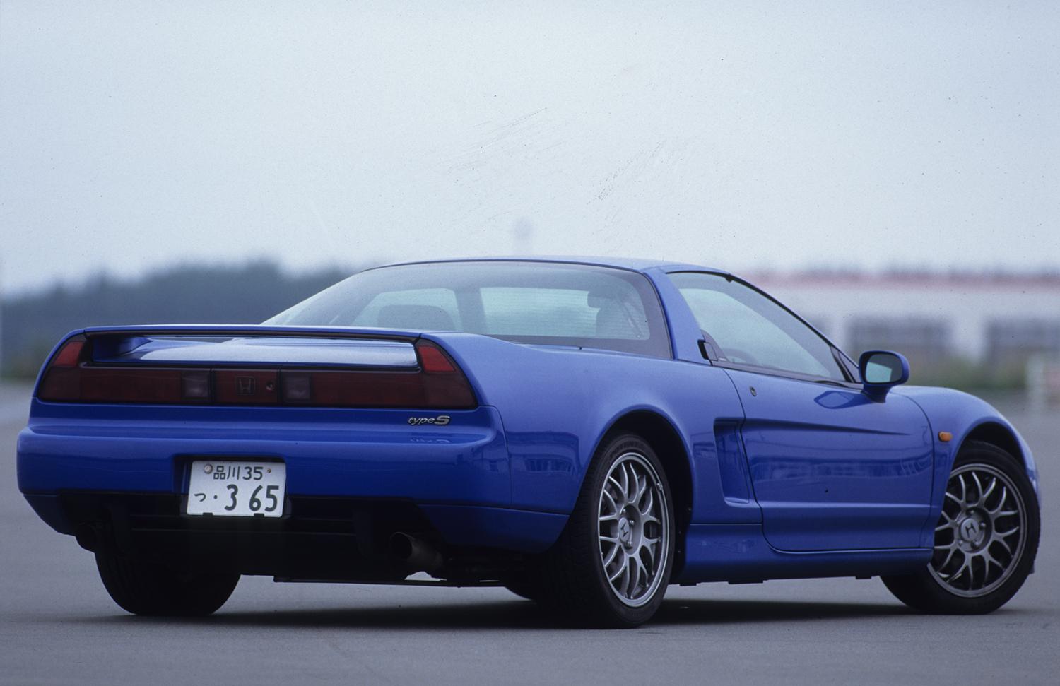 NSX_211229_041