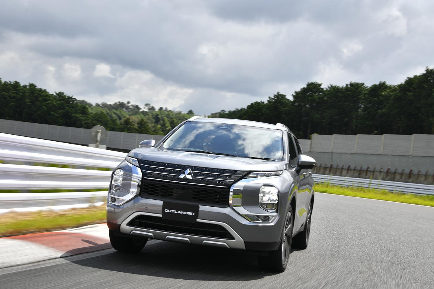 三菱「アウトランダーPHEV」と「エクリプスクロスPHEV」それぞれの役割