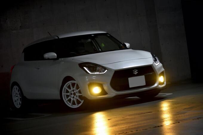 メーカーもあまり効果に差がないと考えている かつて主流だった黄色い フォグランプ が激減しているワケ 自動車情報 ニュース Web Cartop