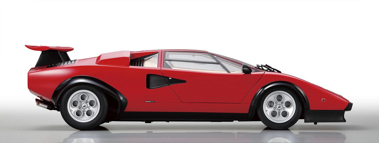 　1/8スケール「ランボルギーニ カウンタック LP 500S」の組み立てキットが再販