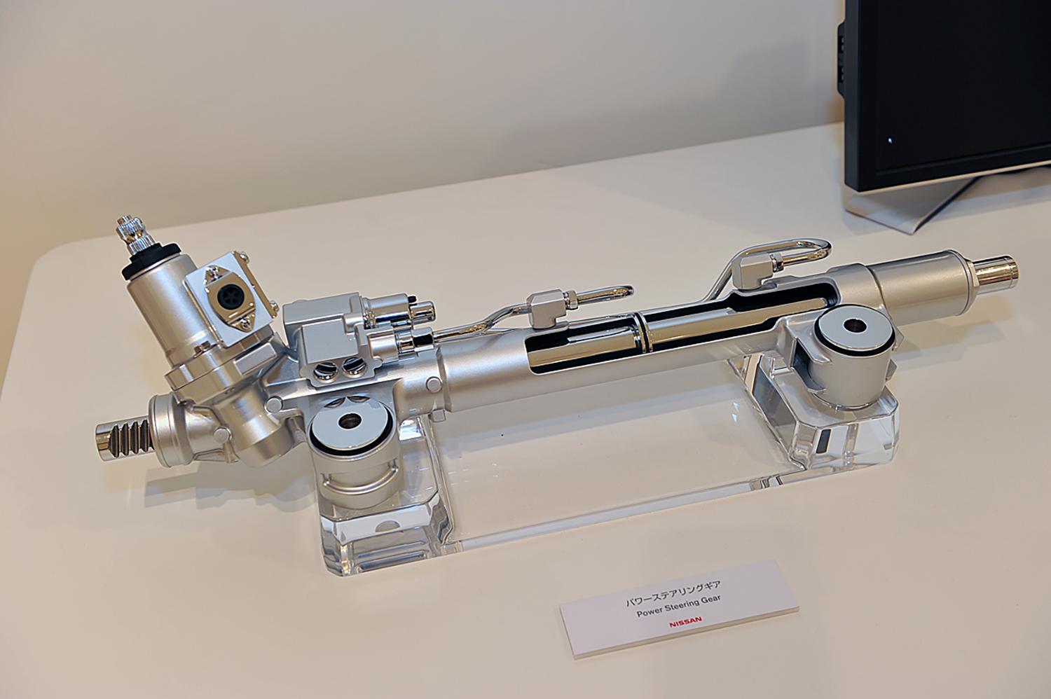 軽く切れればいい ってもんじゃない パワステの感触がクルマによって異なるワケ 自動車情報 ニュース Web Cartop