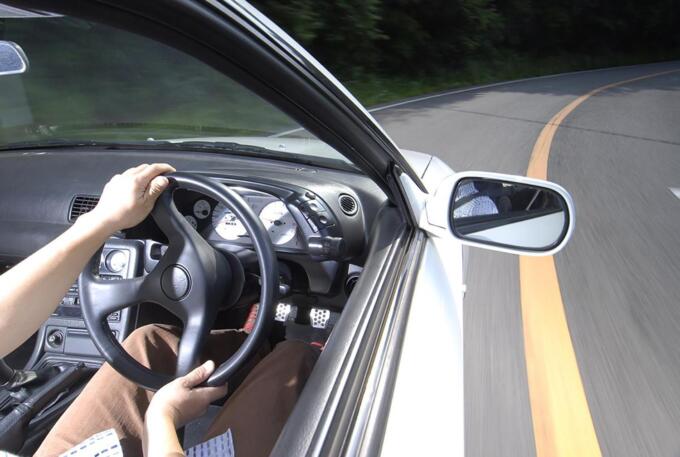 軽く切れればいい ってもんじゃない パワステの感触がクルマによって異なるワケ 自動車情報 ニュース Web Cartop