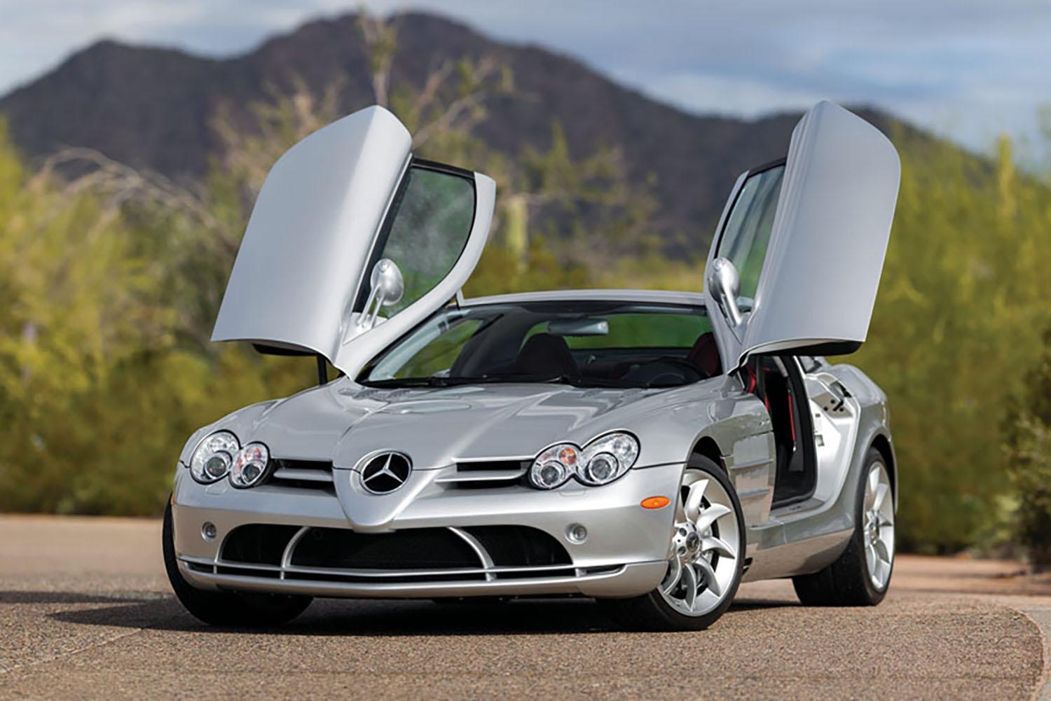 2006-Mercedes-Benz-SLR-McLaren-_0