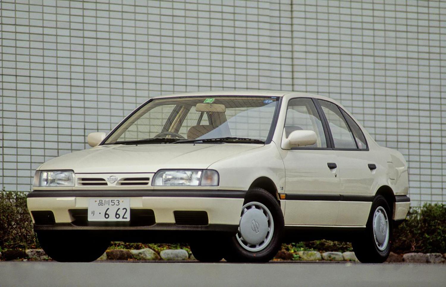 名前は似ているけど全然違うクルマ