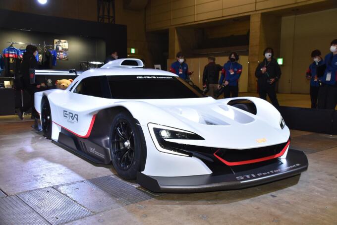 スバルが「1000馬力超え」の「怪物EV」を公開!【東京オートサロン2022】