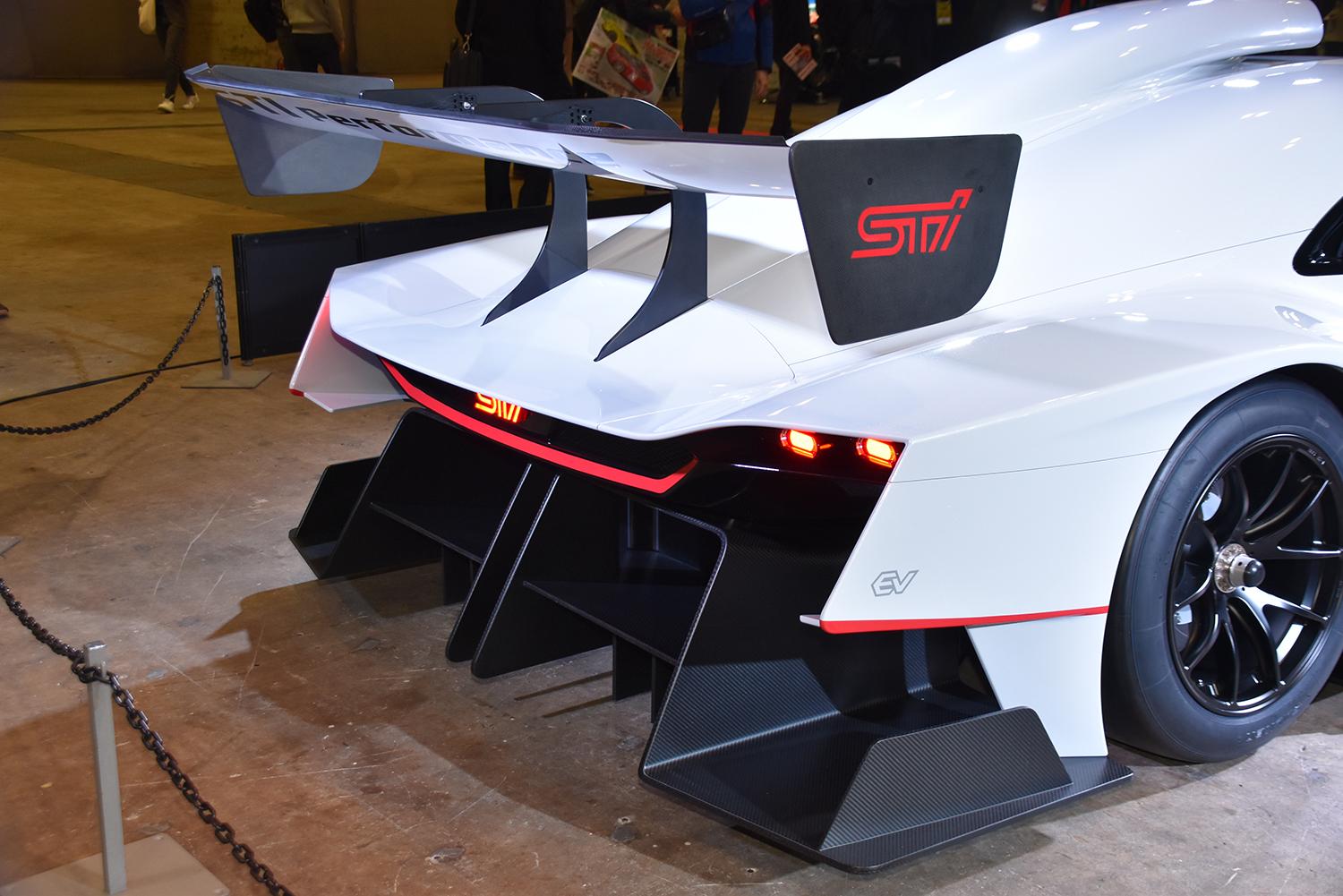 東京オートサロン2022のSUBARU／STIブース詳細