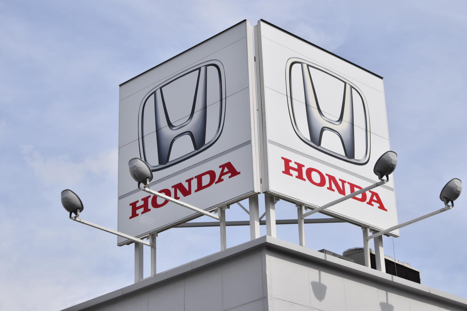 ディーラーの年度末セールの値引き情報