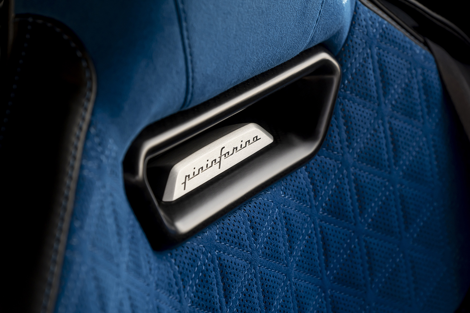 Battista Details 4